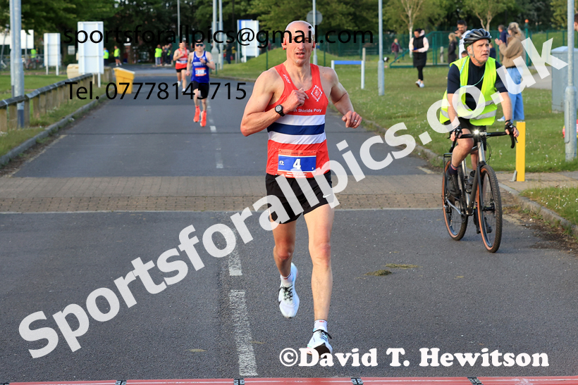 The 2026 Clive Cookson 10k Road Race, Monkseaton, Whitley Bay. Photo: David T. Hewitson/Sports for All Pics